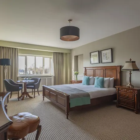 Glenroyal ماينوث