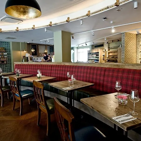 Glenroyal Hotel 4*